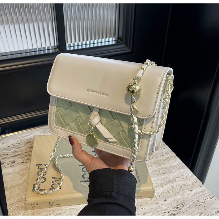 This Year's Trendy New Korean-Style Fashion Shoulder Bags, Korean Niche Design Versatile Crossbody Bags, Chain Small Square Bags