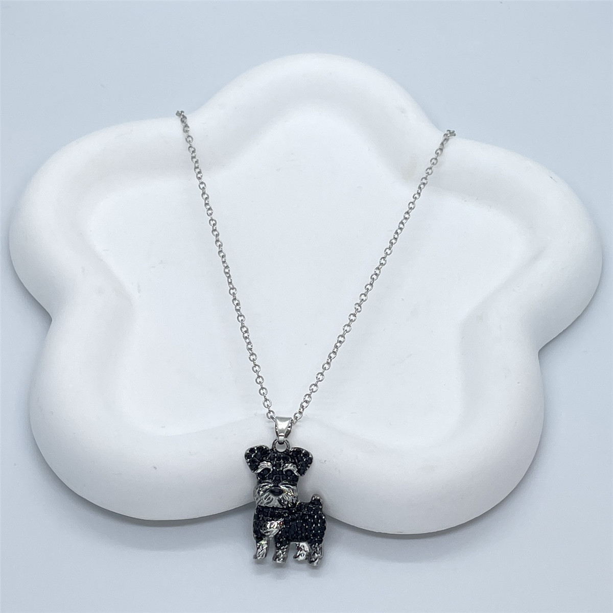 Collana con ciondolo Schnauzer in lega di zinco pressofusa ecologica, squisita e di alta qualità, molto venduta._voghion.com