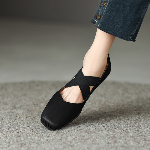 2024 spring full leather retro distressed ballet shoes pig nose Mary Jane shoes full leather shoes for fat feet women's shoes inside and outside