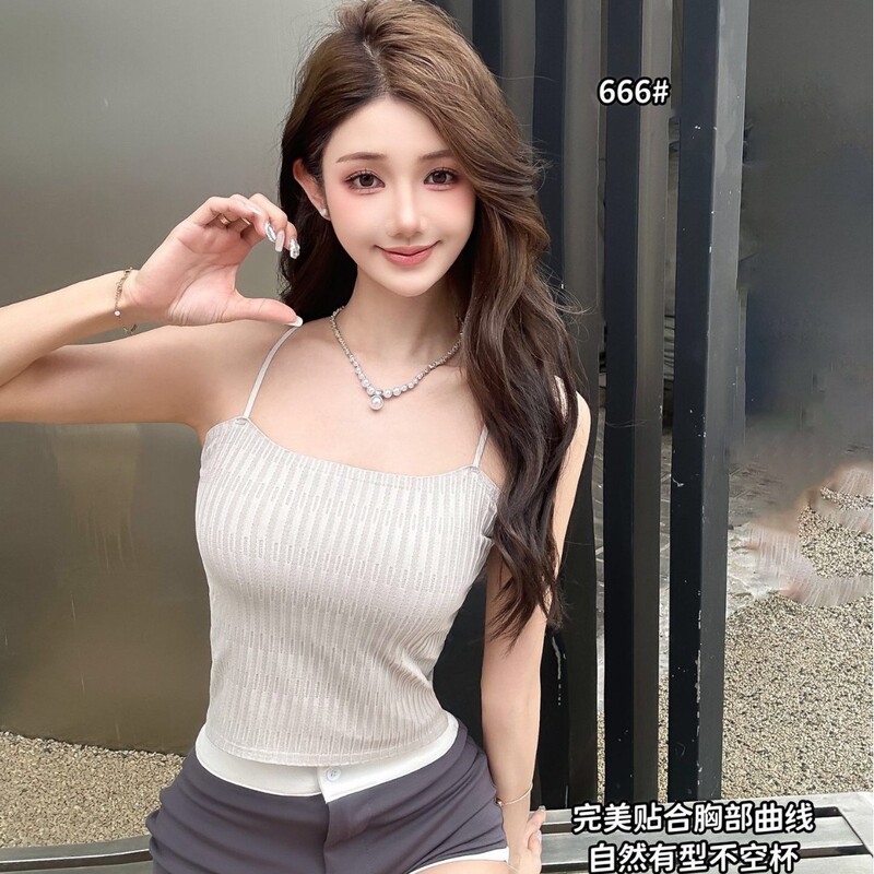 New Hot Girl Vertical Pattern Bubble Sexy Ice Silk Seamless Mango Fixed Cup Suspender Beautiful Back Vest Versatile Intimates for Women New Hot Girl Vertical Pattern Bubble Sexy Ice Silk Seamless Mango Fixed Cup Suspender Beautiful Back Vest Versatile Intimates for Women