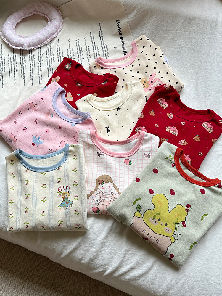 Pijamas de niñas de otoño de algodón de manga larga para niños nuevos tipos de algodón para niñas vestidos de casa de otoño