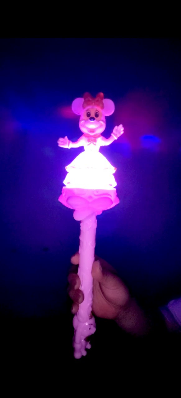 Музыкальная светящаяся бейсбольная игрушка для ночных рынков, мультяшная, цветная подсветка, динамичная музыка для торговых точек