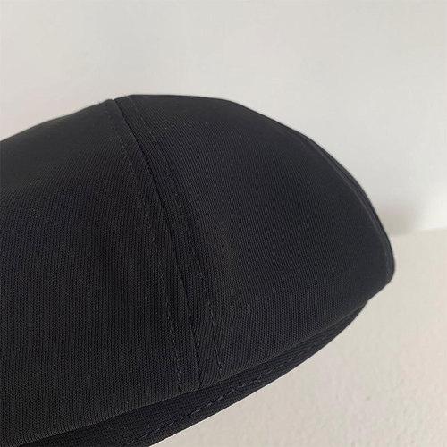 Black beret for women in autumn and winter ins internet celebrity versatile hat Japanese style big head circumference showing face small octagonal painter hat
