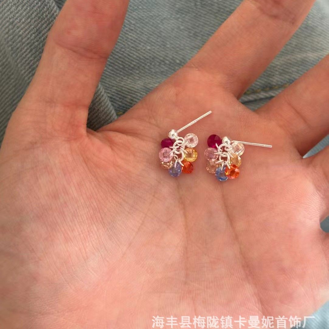 2024年新夏季彩色多巴胺鋯石吊墜耳釘女氛圍感百搭設計感小眾耳釘