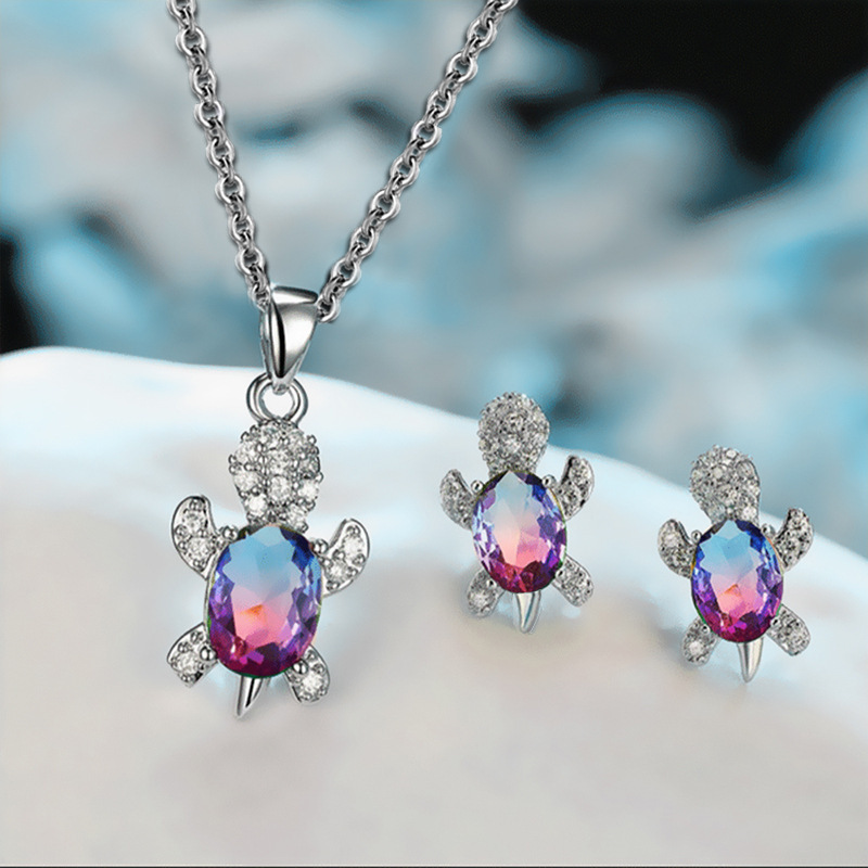 Yunjin europeo y americano Venta caliente moda nicho diseño tortuga pendientes collar traje animal femenino serie joyería al por mayor