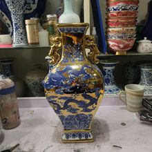 景德镇陶瓷仿古花瓶青花瓷龙纹双耳瓶中式纯手绘精品瓷器制定收藏
