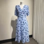 夏季v领碎花新款连衣裙