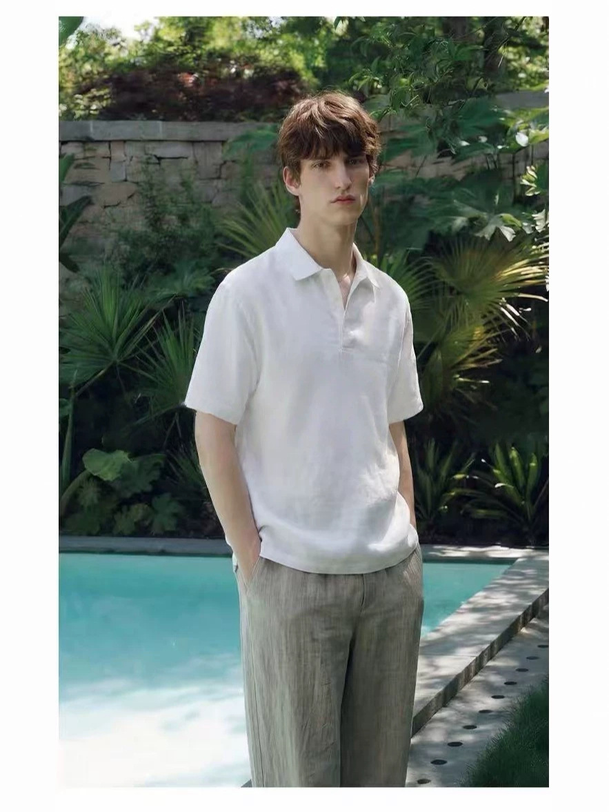Summer light and thin retro polo