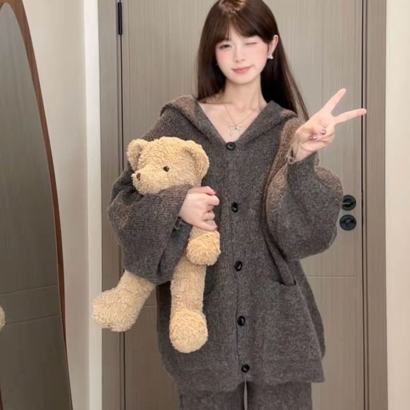 濮院毛衫厂 2025秋冬新款复古慵懒宽松连帽新款简约休闲两件套女|undefined