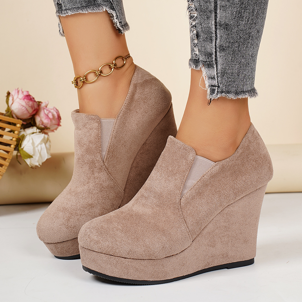 Dames plateau instappers suède sleehak schoenen elegant_voghion.com