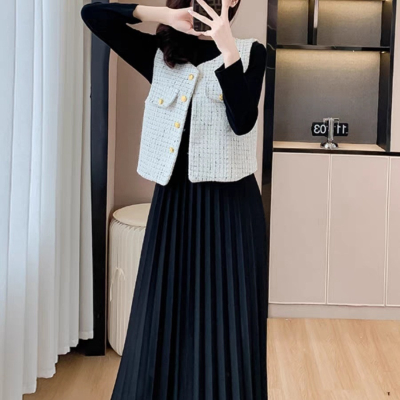 春季小香风马甲连衣裙两件套女2025秋冬季新款高级感百褶长裙套装|undefined