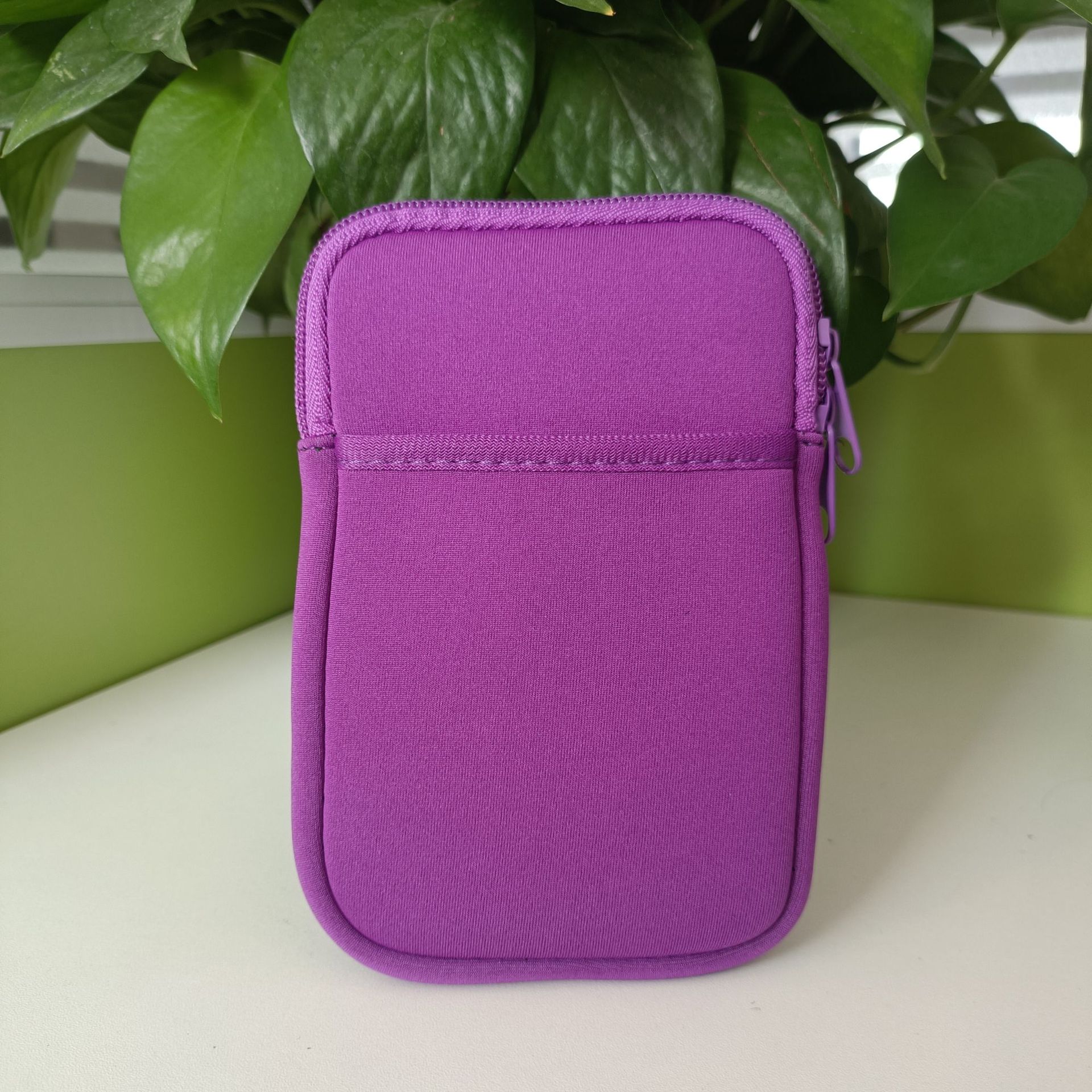 En stock amazon venta caliente material de buceo cubierta de la botella bolsa de la cintura helado taza monedero bolso del teléfono móvil 40oz almacenamiento de gran capacidad