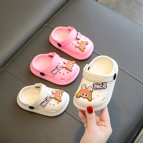Non-slip soft sole children's holey shoes for boys and girls, beach shoes for middle-aged children, head covering anti-collision children's cool slippers