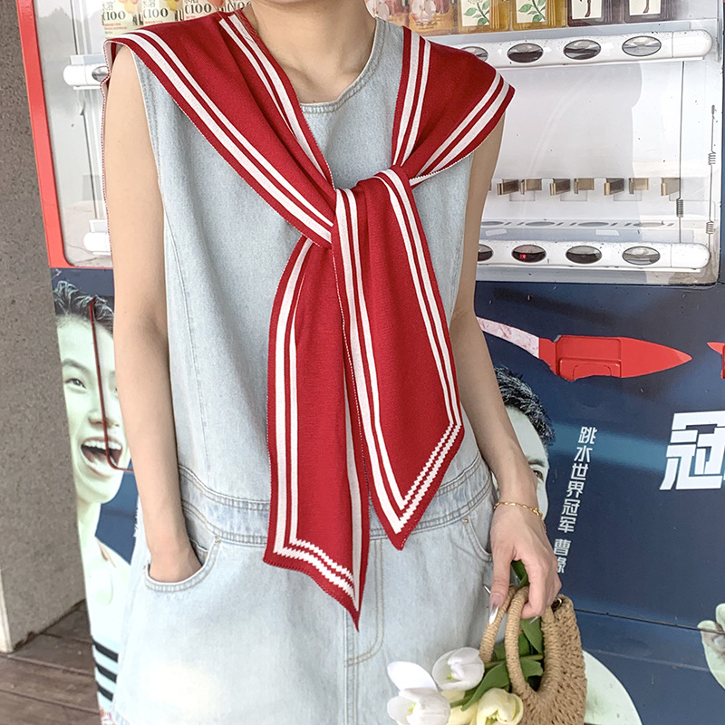 Versión coreana del chal rojo de la red de estilo marino, habitación con aire acondicionado, hombro, camisa exterior a rayas blancas y negras para mujer, cuello falso de punto de primavera y otoño