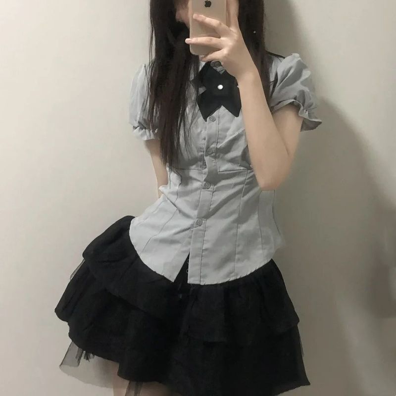 夏の新しい日本のJK制服スーツ女性のウエスト痩身パフスリーブシャツトップハイウエストパフケーキスカート|undefined