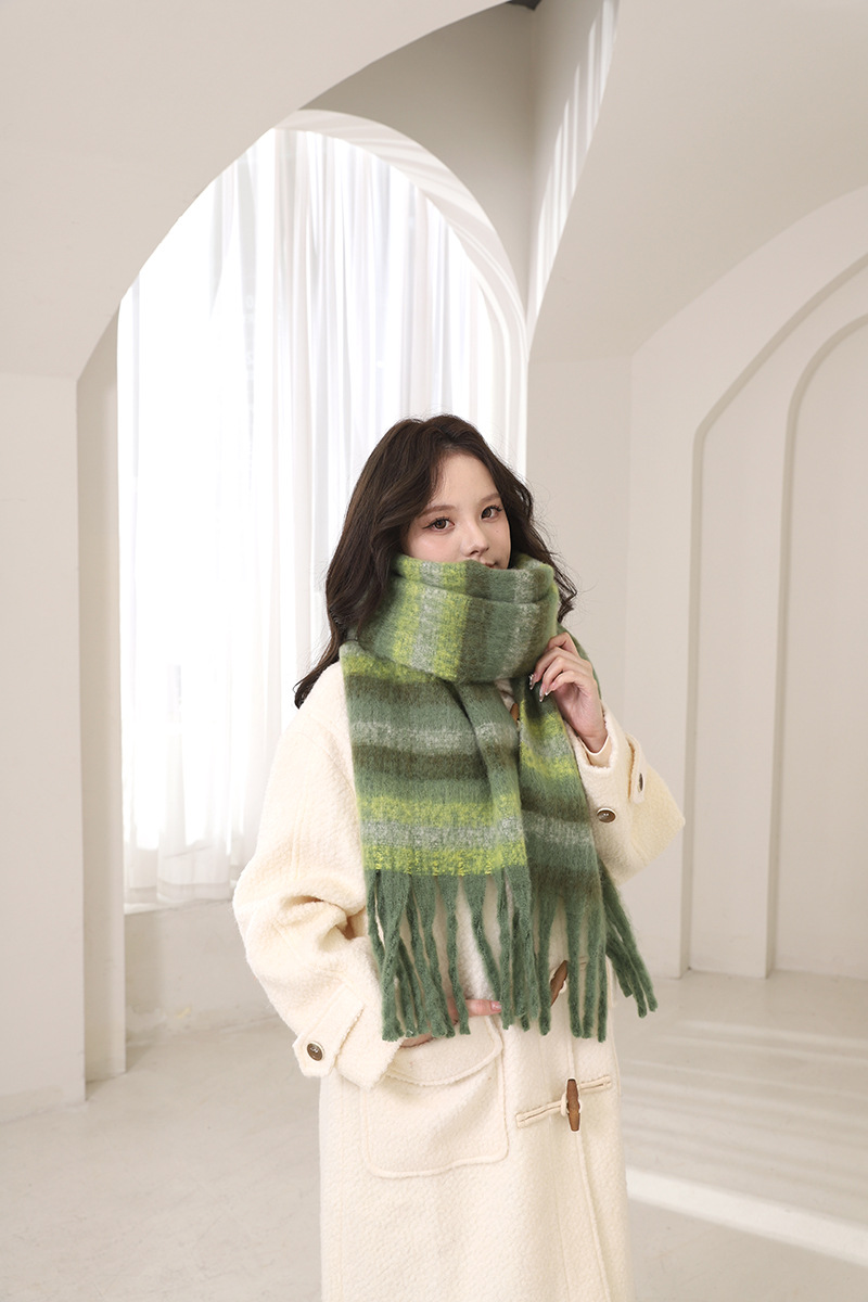 2024 autunno inverno nuova atmosfera sciarpa spessa in mohair, calore di alta qualità, cappotto versatile da uomo e da donna con strisce_voghion.com