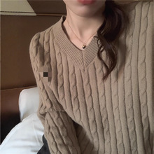 韩版V领麻花刺绣套头长袖毛衣女23秋冬新款复古刺绣长袖针织衫女