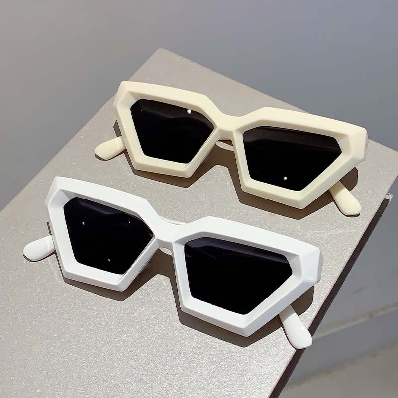 Nuevas gafas de sol de diamantes punk hip-hop de marco grueso transfronterizas, gafas de sol de alta gama irregulares, gafas de sol de moda transfronterizas