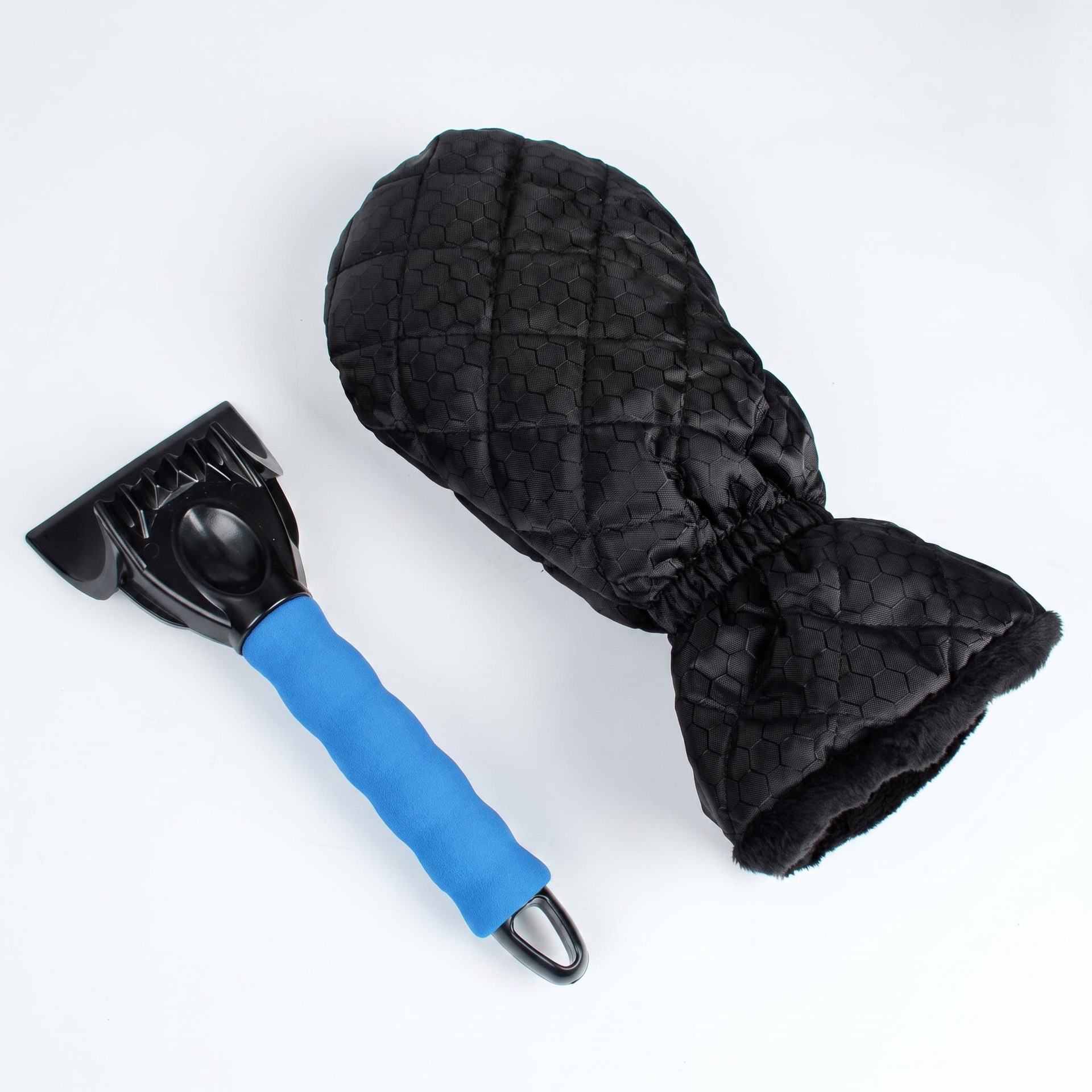 Car snow shovel cleaning tool for ice removal and snow clearing, Oxford cloth + fleece warm gloves for car use, car snow shovel