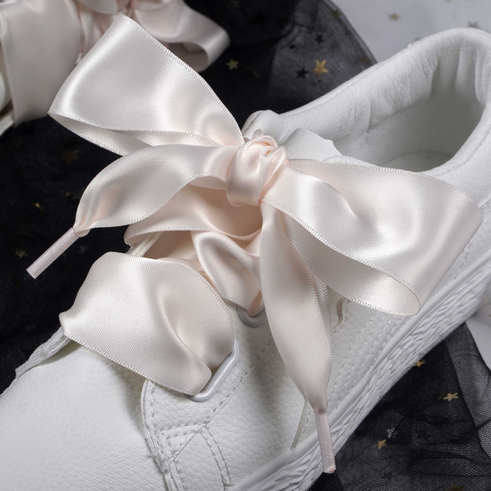 Shoelaces