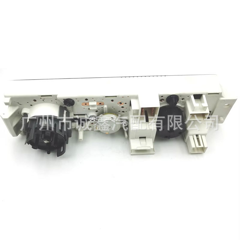 84793086 Air Conditioning Control Panel 84555662 Suitable for Chevrolet 599-293 in Stock for Immediate Shipment