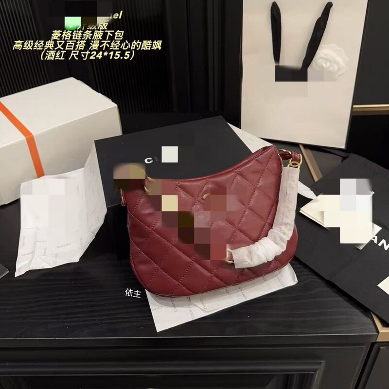 Nylon with Cowhide 2024 New Vintage Quilted Chain Shoulder Bag Casual Versatile Mahjong Bag Women's Tote Bag Nylon with Cowhide 2024 New Vintage Quilted Chain Shoulder Bag Casual Versatile Mahjong Bag Women's Tote Bag