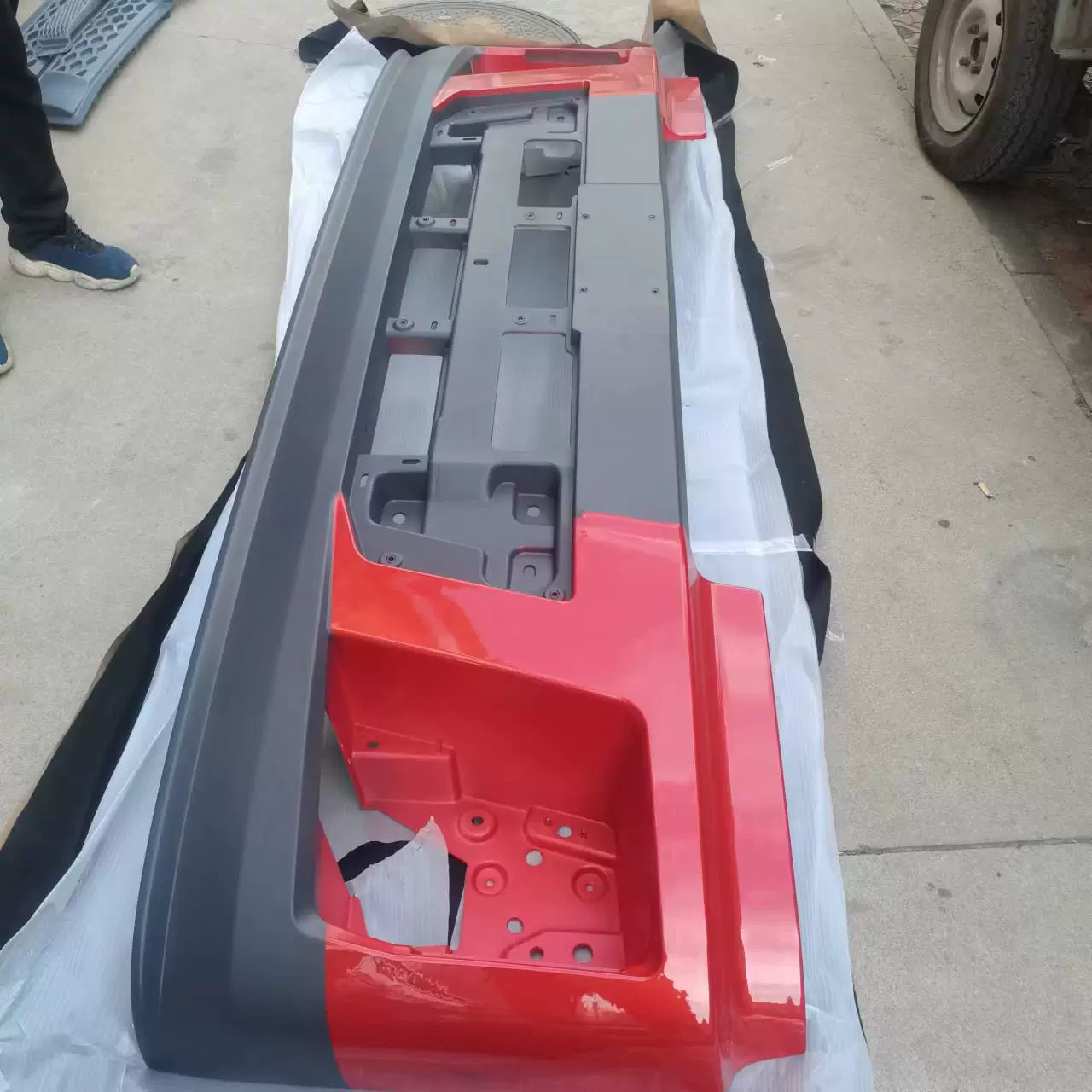 Shaanxi Auto Delong X3000 бампер DZ97189621021 железный стержень армированный стекловолокном пластиковый бампер Передняя панель средняя сетка