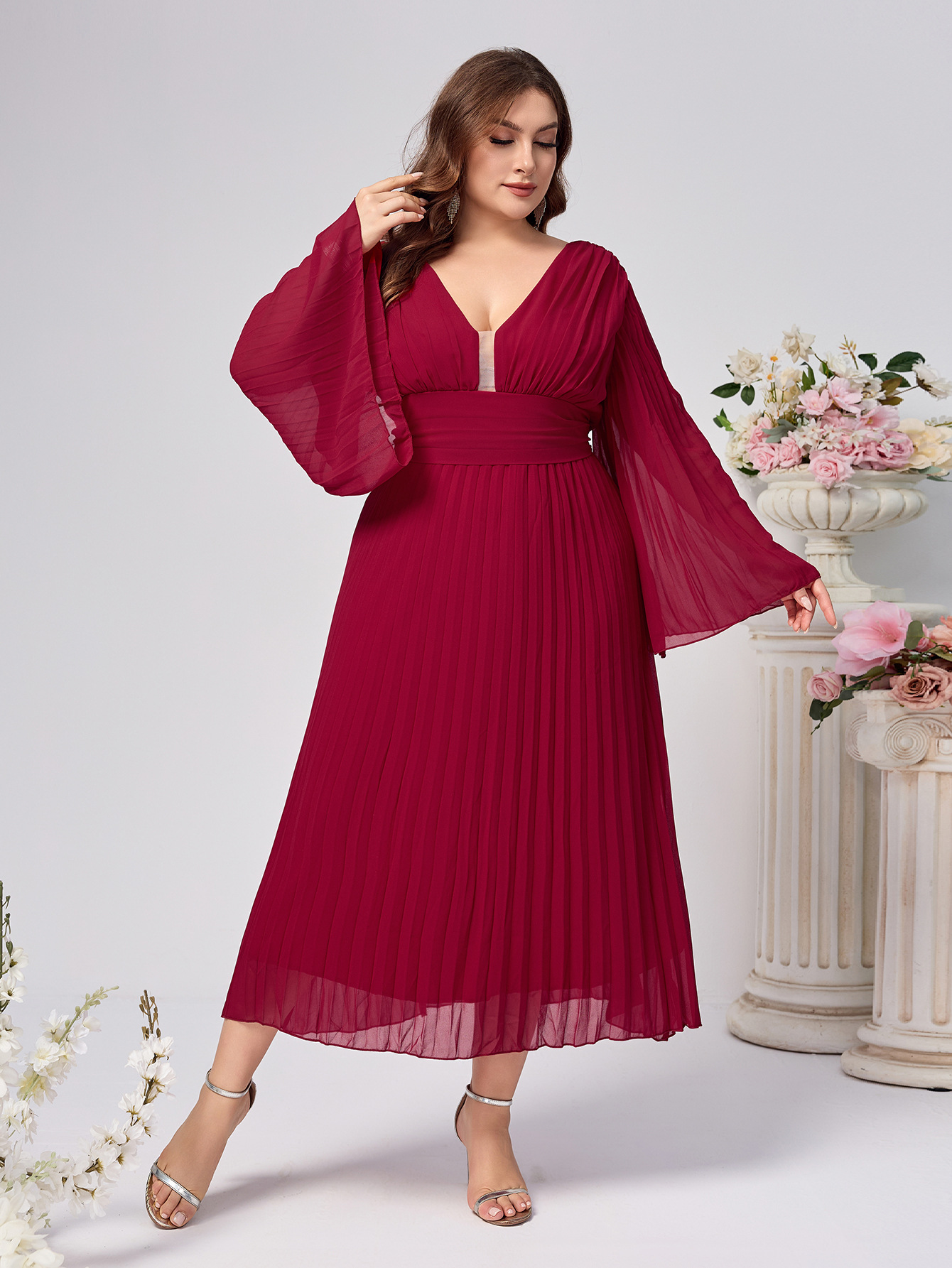 Vestido de talla grande, nueva ropa de mujer de comercio exterior, vestido de gasa sexy con cuello en V y manga larga de Amazon. image 2