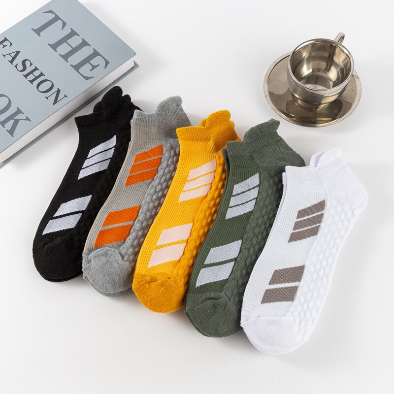 Cross-border socks men's short socks deodorant white sports towel bottom thickened professional marathon running basketball socks Cross-border socks men's short socks deodorant white sports towel bottom thickened professional marathon running basketball socks