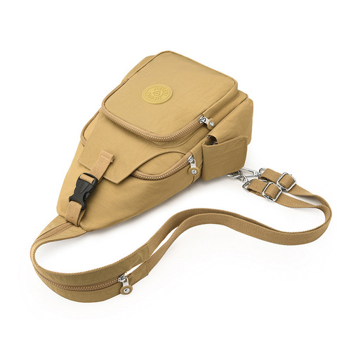 Large-capacity commuting crossbody bag casual travel chest bag lightweight waterproof nylon fabric bag multifunctional women's backpack