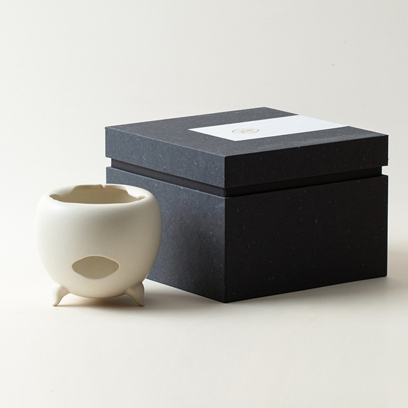 Soda-Glazed White Ceramic Alcohol Stove with Open Flame, Handmade Three-Legged Tea Stove, Tea Warming Base, Japanese-Style Tea Stove