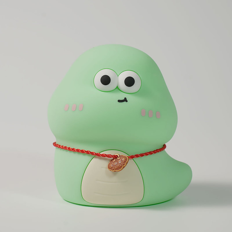 蛇の面白いランプUSB充電音声が可愛いシリカゲルをたたいてランプをたたいています。|undefined