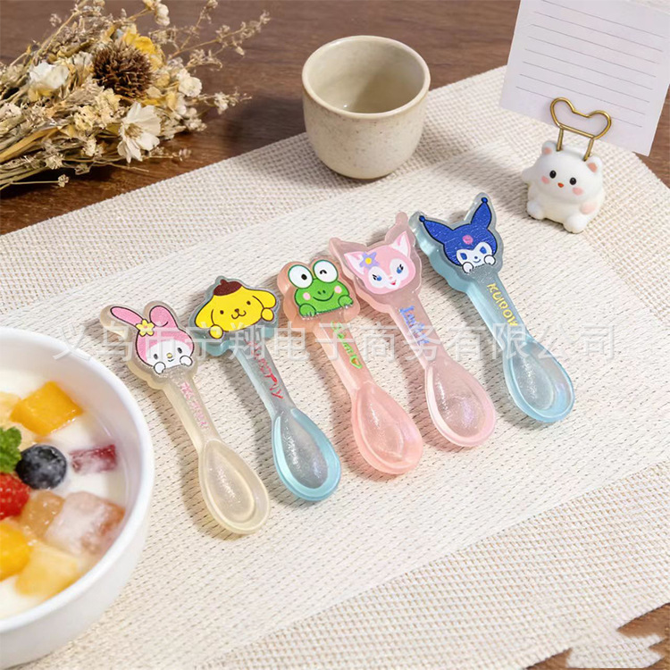 Sanrio Small Spoon Cartoon Cute Keychain Pendant Luminous Cream Glue DIY Accessories Resin Parts Sanrio Small Spoon Cartoon Cute Keychain Pendant Luminous Cream Glue DIY Accessories Resin Parts