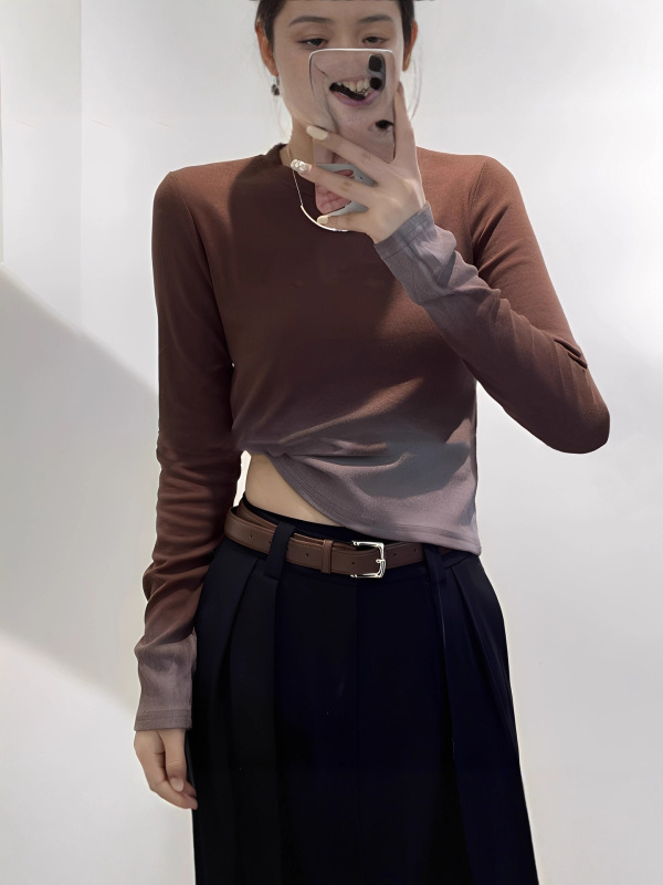 黑色渐变正肩长袖t恤女2025秋季显瘦独特体恤内搭chic上衣外穿|undefined