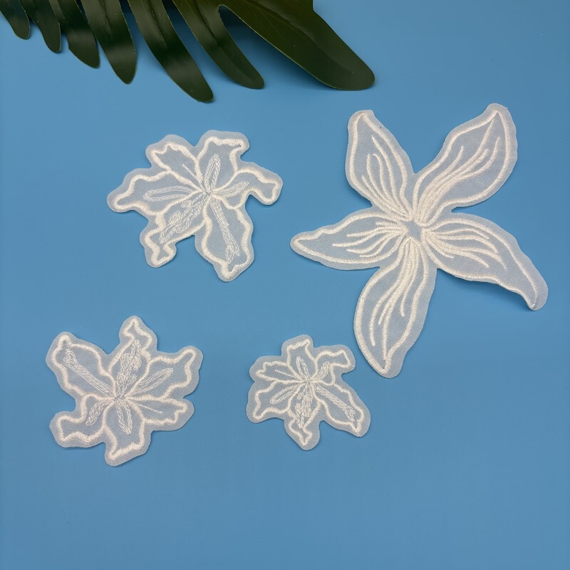 Computer Embroidered Pajamas, Appliques, Wedding Dresses, Children's Clothing, Corsage Decorative Flower Patches, Export Clothing Accessories Computer Embroidered Pajamas, Appliques, Wedding Dresses, Children's Clothing, Corsage Decorative Flower Patches, Export Clothing Accessories
