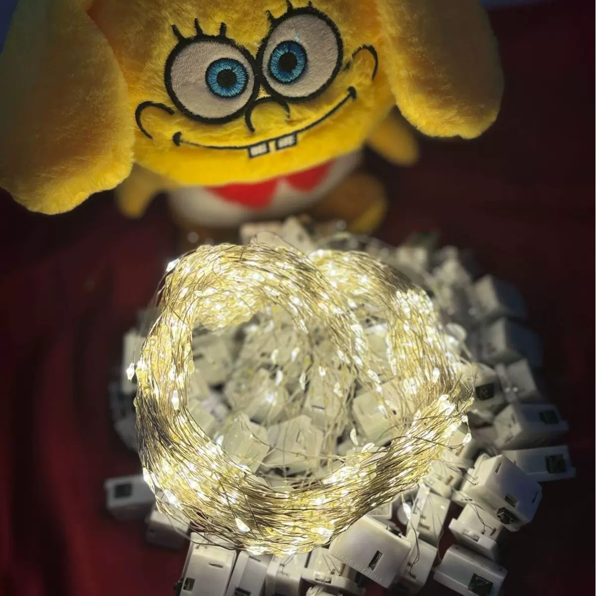 LED小灯串发光彩灯带电子灯婚庆装饰灯鲜花蛋糕装饰氛围灯厂家