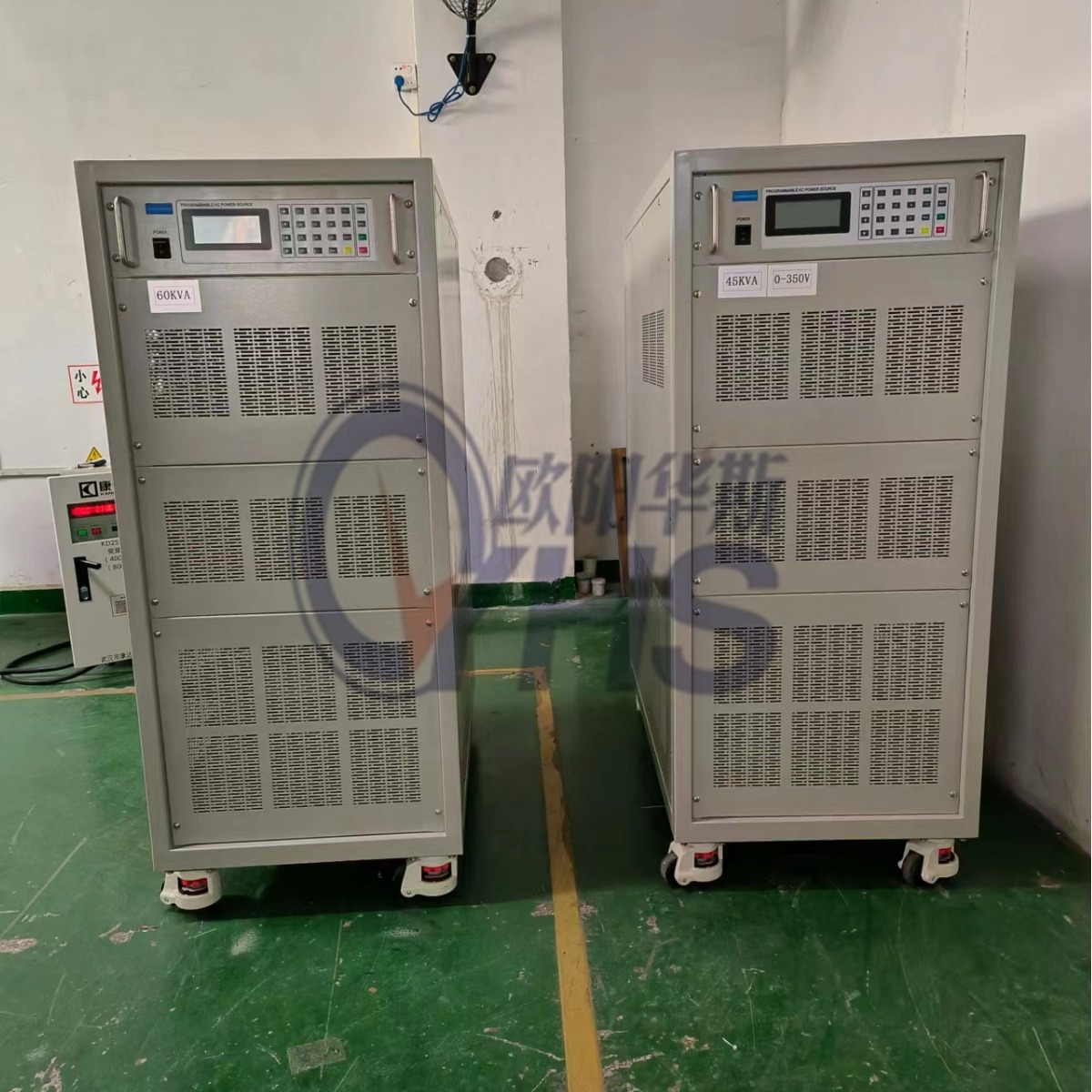 ŷ����˹����60KVA�ɱ�̱�Ƶ��Դ������ݸ��RS485ͨѶ����