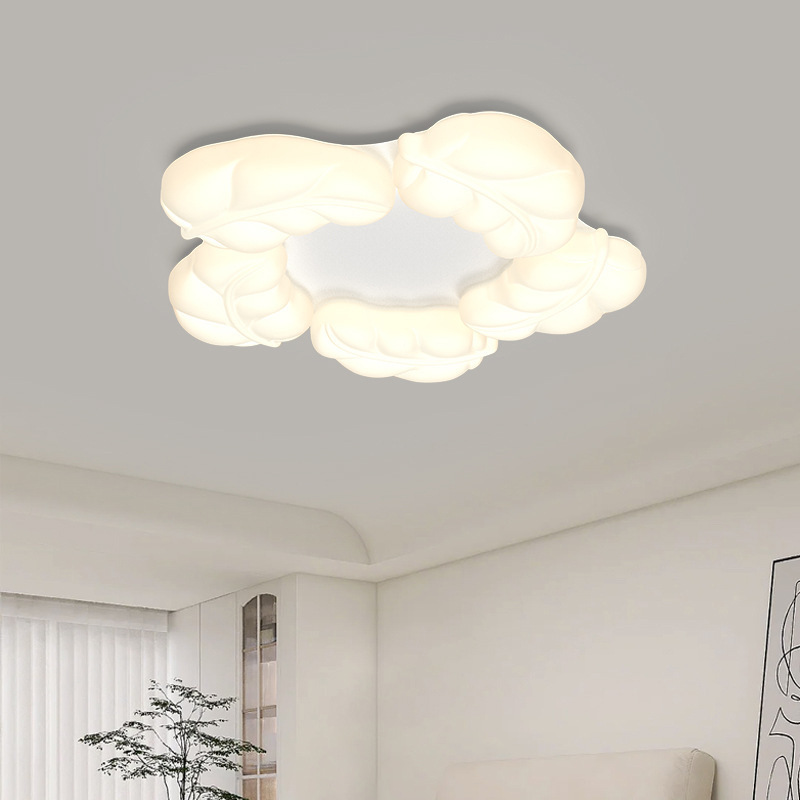 New Cream Style Restaurant Bedroom Leaf Chandelier Creative Children's Room Nursery Rotomolding Ceiling Lamp Zhongshan Lamps