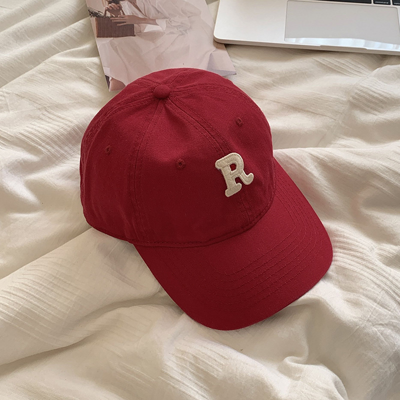 Gorra de béisbol estilo coreano circunferencia de la cabeza grande cara-mirando pequeño sombrero hombres y mujeres pareja moda todo partido letra R gorra al por mayor