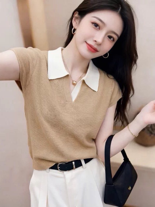 Áo thun polo nữ tay ngắn cổ bẻ phối màu, dáng ôm nhẹ — màu trắng