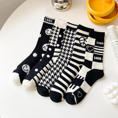 黑白襪子女士中筒襪新款千鳥格笑臉韓版學院風高筒ins潮諸暨棉襪