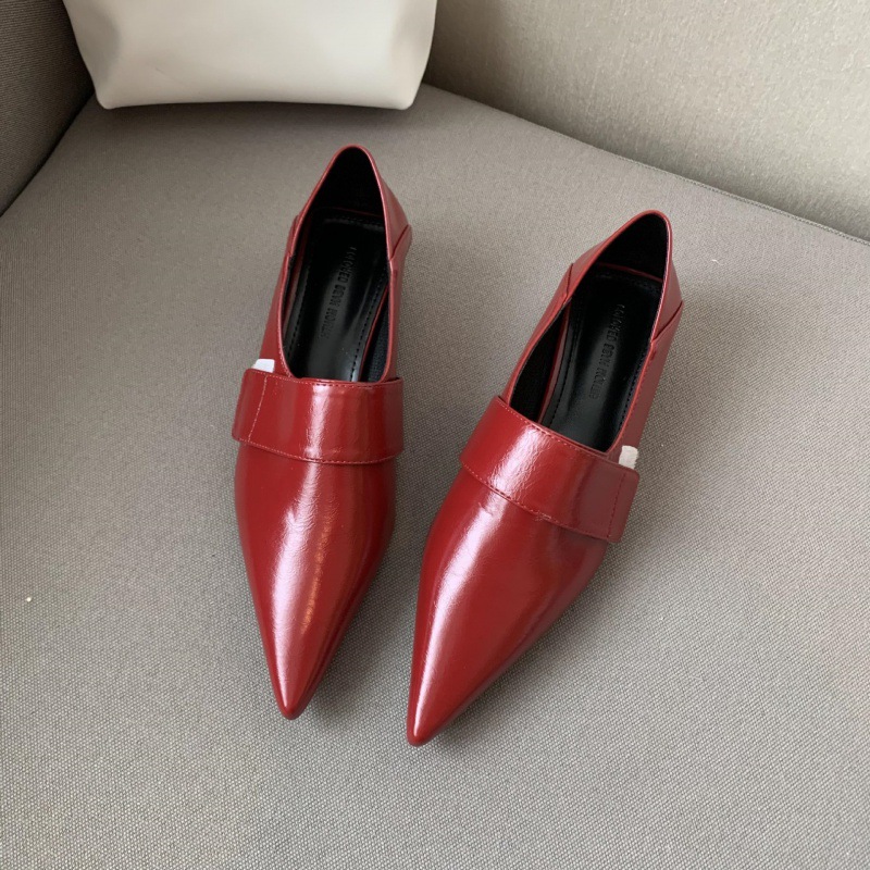 2024 Autumn New Style Soft Leather Thin Pointed Low Heel Velcro Deep Mouth Cat Single Shoes Women's_voghion.com