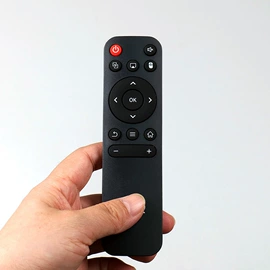 投影仪;电源适配器;投影机遥控器