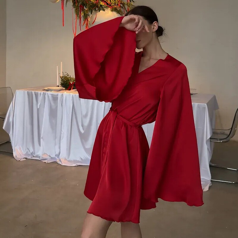 V-Neck Ruffled Solid Color Lace-Up High-End Bathrobe Nightgown Party Evening Short Women's Loungewear with Large Sleeves