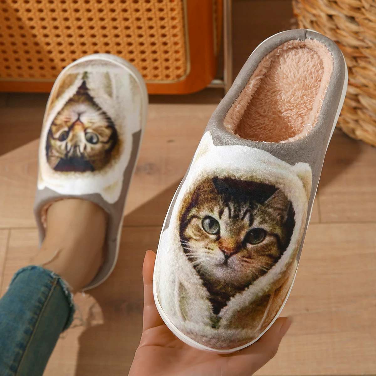 日本卡通腊肠狗毛毛拖鞋女高颜值情侣防滑包头休闲棉拖鞋可外穿潮