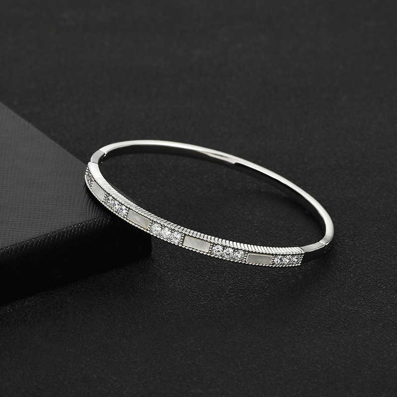 Pulsera de concha de circón súper intermitente con microincrustaciones de oro real, diseño de nicho femenino, estilo japonés y coreano, nueva pulsera al por mayor