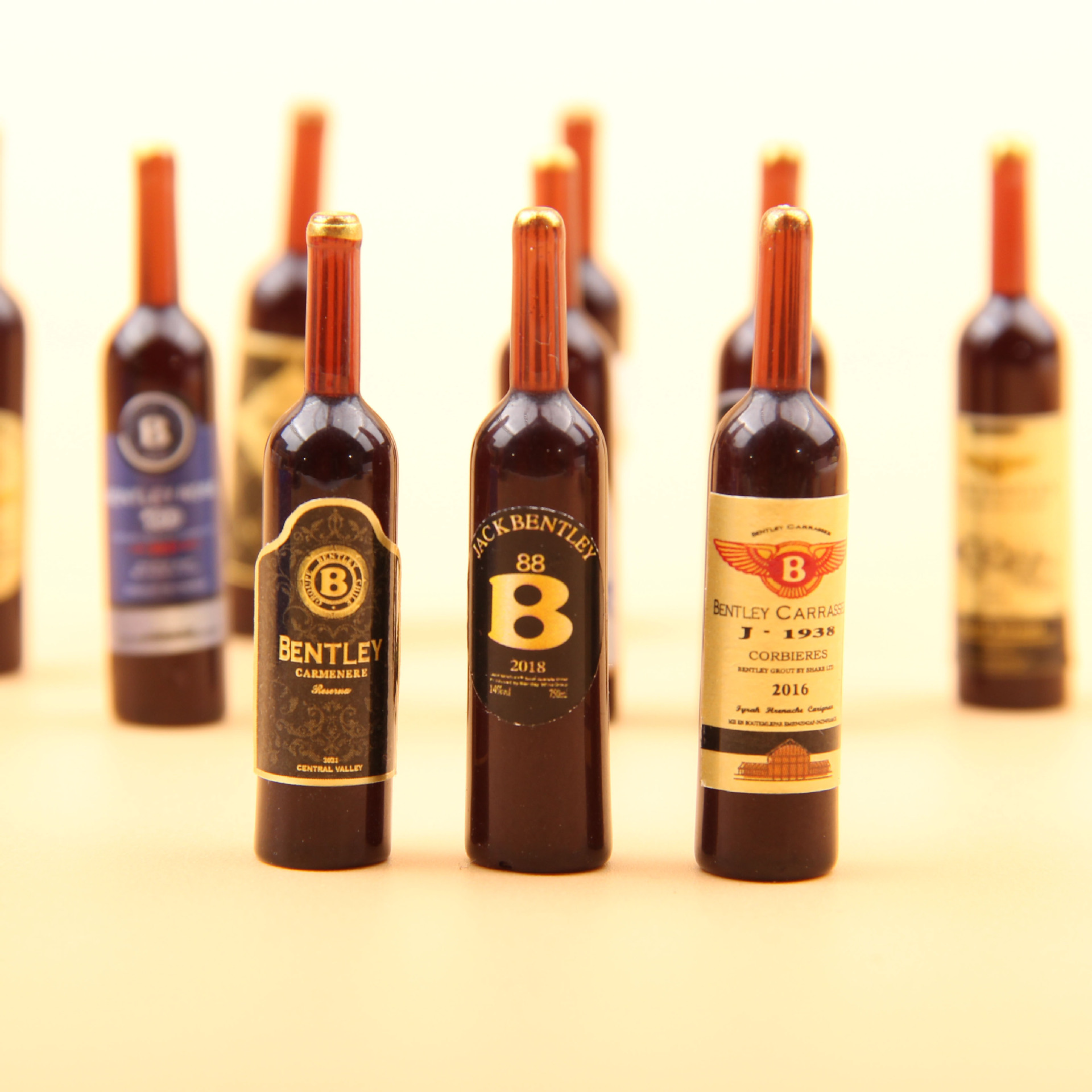 Dollhouse1: 12 Mini vino tinto cocina miniatura imitación botella de vino modelo ob11 colgante