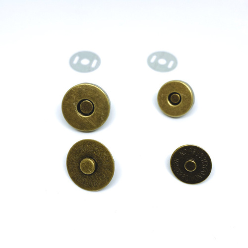 Wholesale magnetic snap hooks seamless DIY magnetic button box bag lock fasteners bag hooks hardware accessories buttons