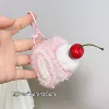 Curly pink cake (keychain)