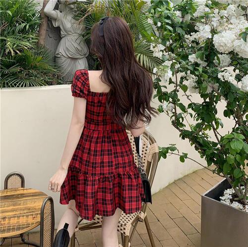 Red Gingham Dress Summer 2025 Women's French Classic Petite Bubble Sleeve Sweet First Love Dress